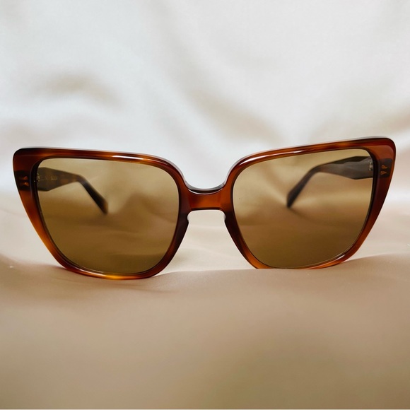 Celine CL40047I Cat Eye Sunglasses - Picture 2 of 11